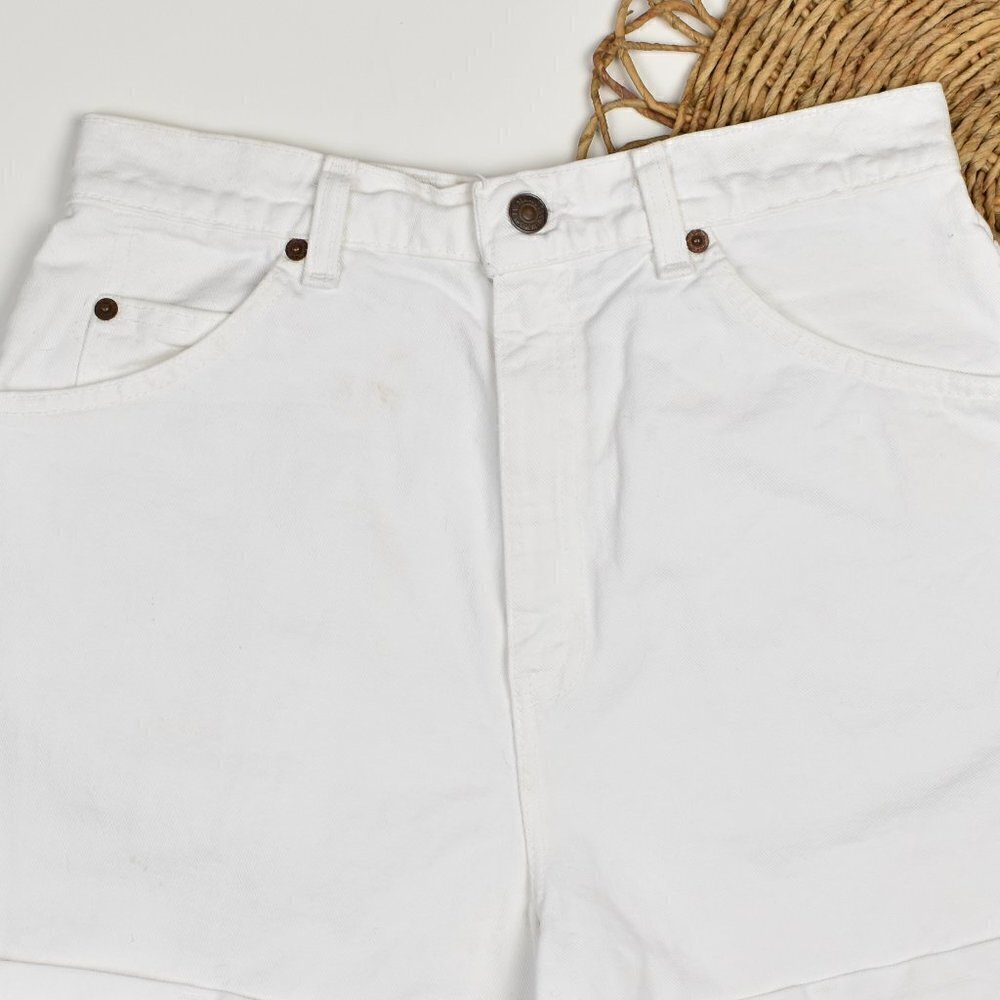 Vintage Orange Tab Levi's 954 White Cuffed Denim Shorts - Picture 3 of 6